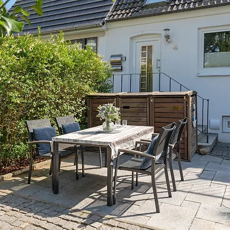 Fischerhus Ferienhaus *